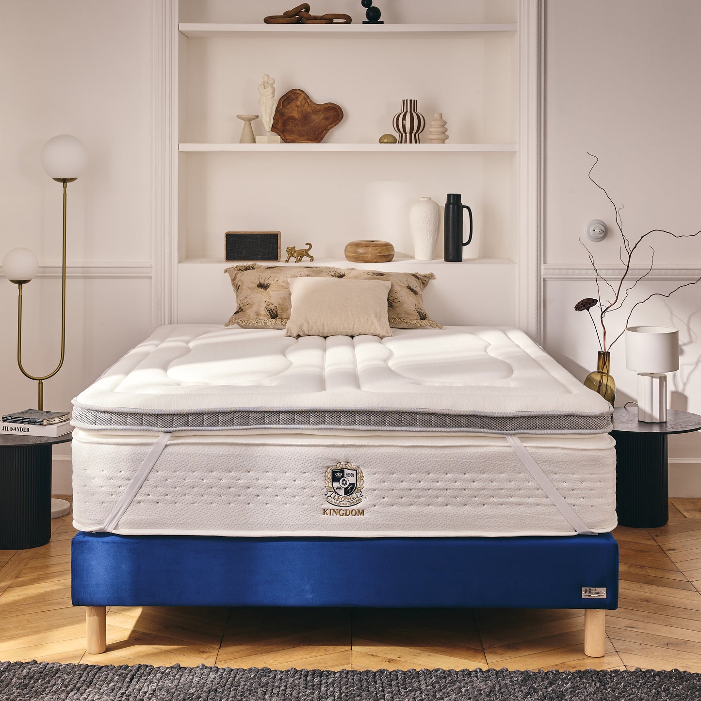 Sommier tapissier - 20 cm d'épaisseur - H 35 cm - Tissu velours bleu marine - REVERIES