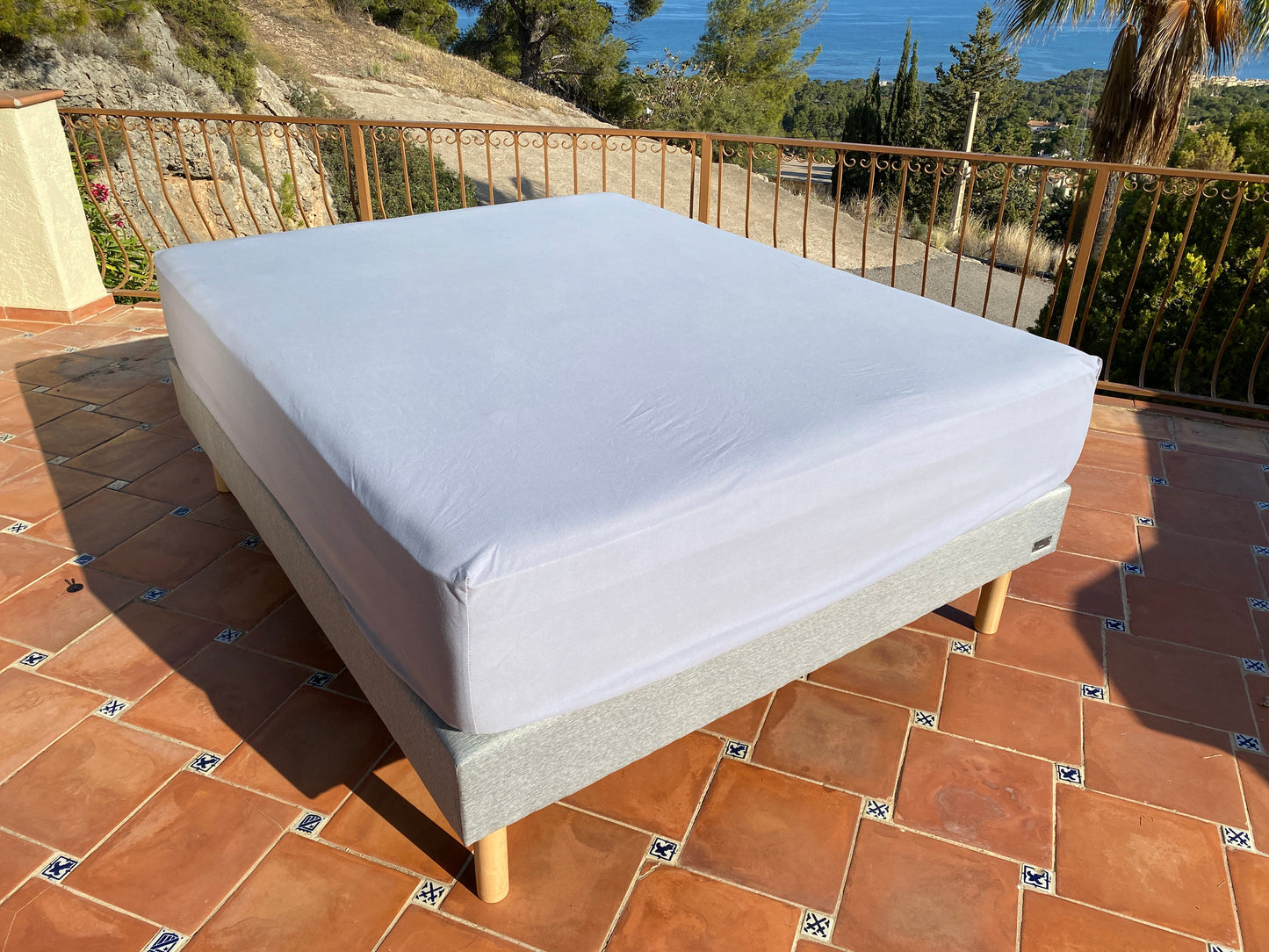 Protège matelas / housse de matelas 100% coton BIO imperméable - EXTRAORDINAIRE BIO