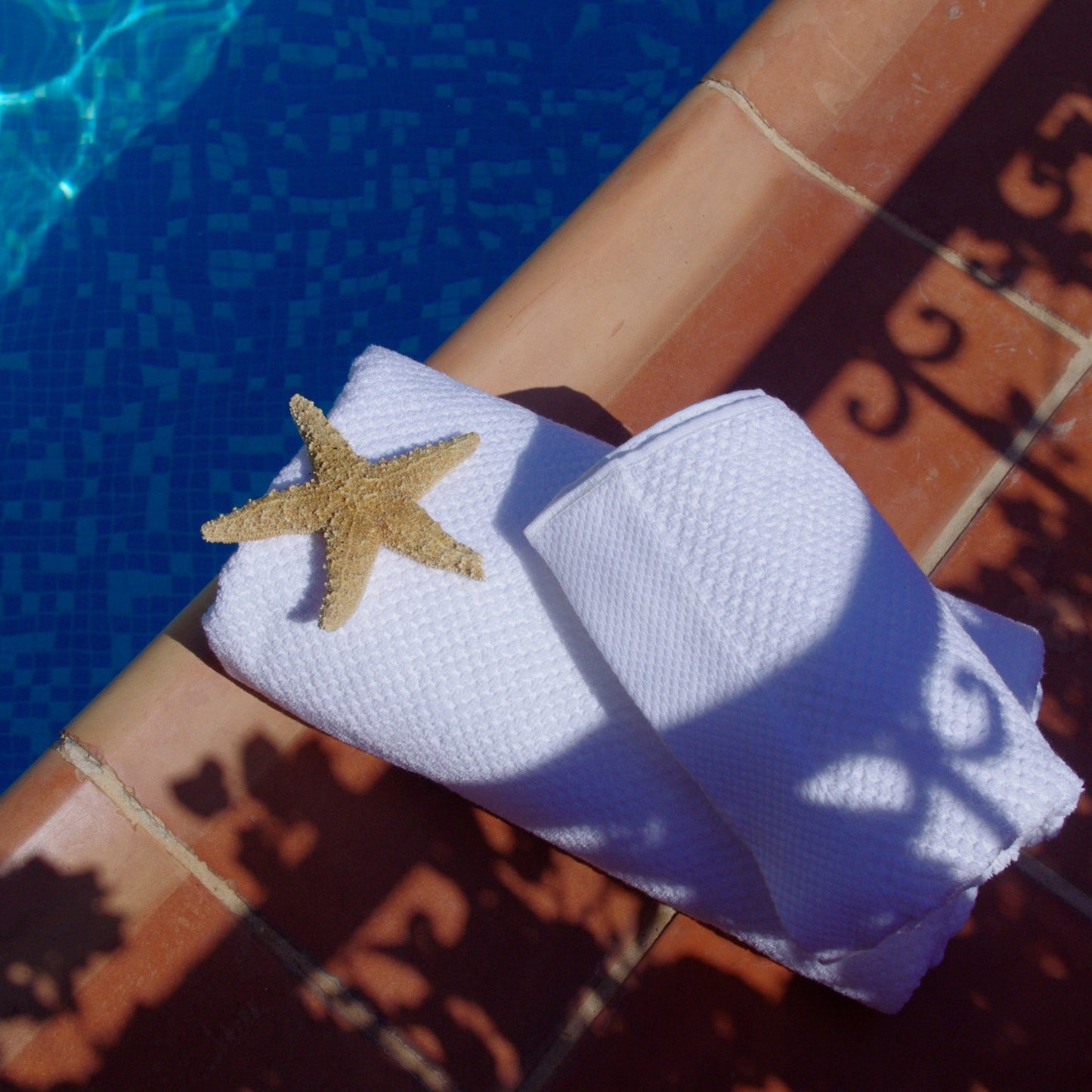 Pack 3 serviettes de toilette 100 % coton égyptien - LA SERVIETTE COTON CARREAUX