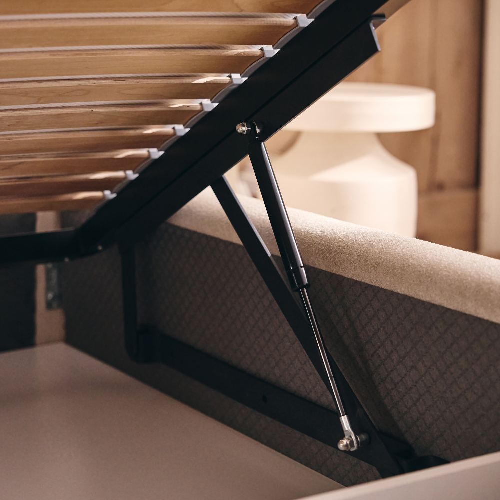 Storage bed SECOND with integrated slatted base