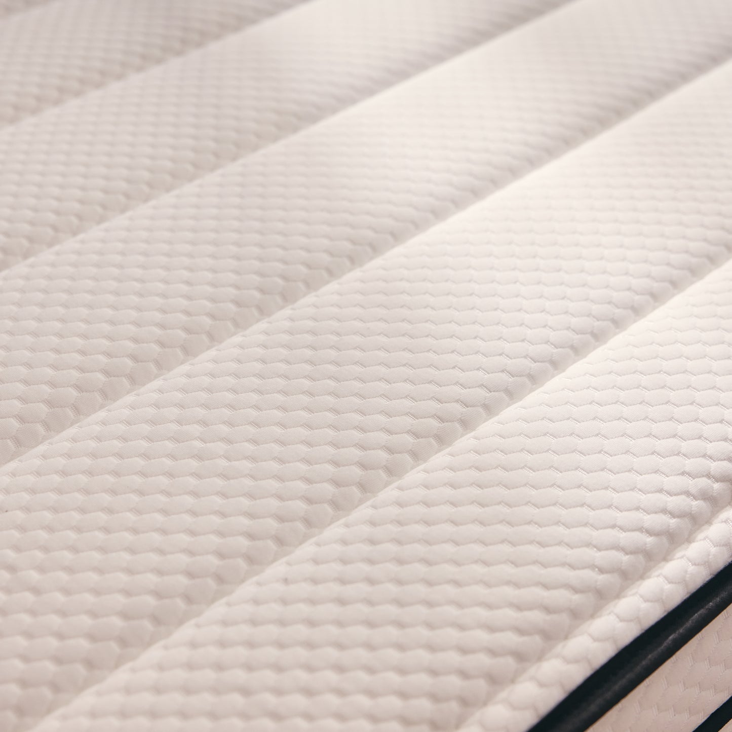 Matelas à ressorts ensachés et mousse mémoire de forme HD - HULTIMATE 27 cm