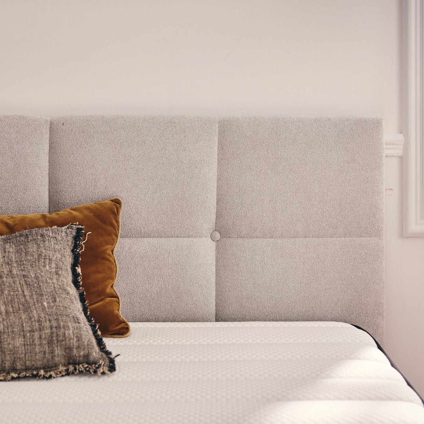 Matelas à ressorts ensachés et mousse mémoire de forme HD - HULTIMATE 27 cm